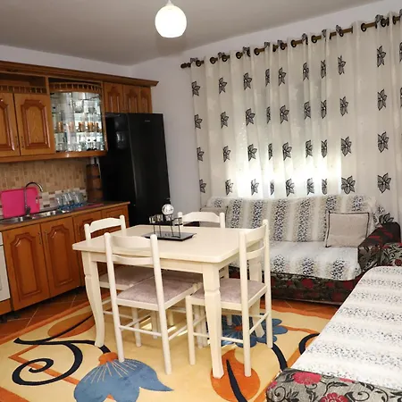 Apartment Rino